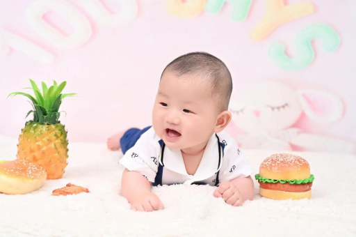 葫芦岛宝宝眼角红血丝